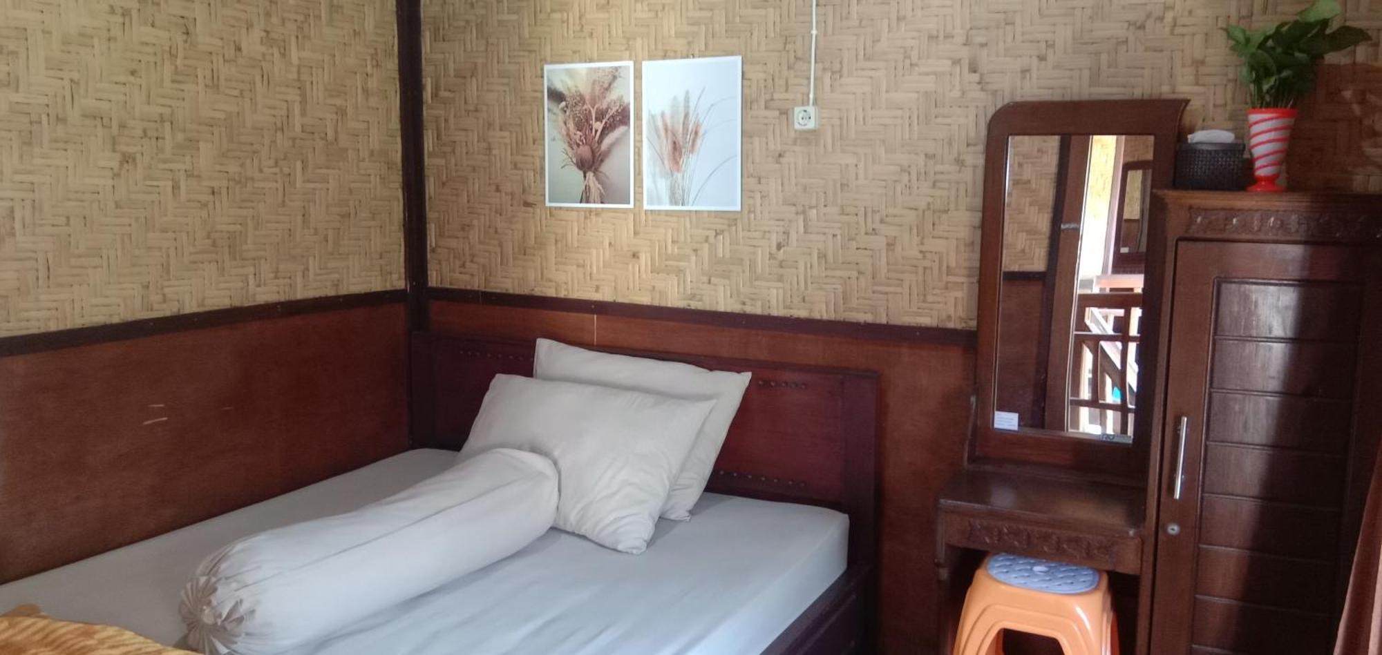 Radiya Guesthouse サンバラン・ラワン エクステリア 写真
